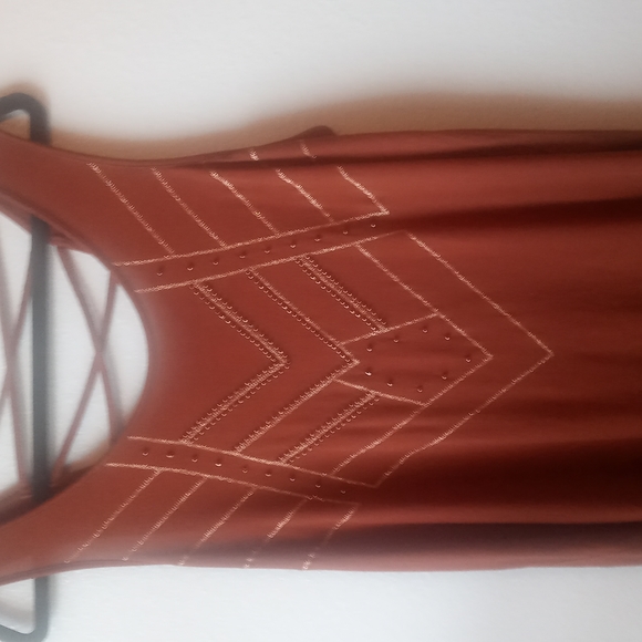 APT.9 TOP - Picture 3 of 8